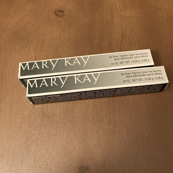 2 New In Box Mary Kay Lip Liner LIGHT NUDE 093081 Full Size .01 OZ DISCONTINUED - Picture 1 of 5